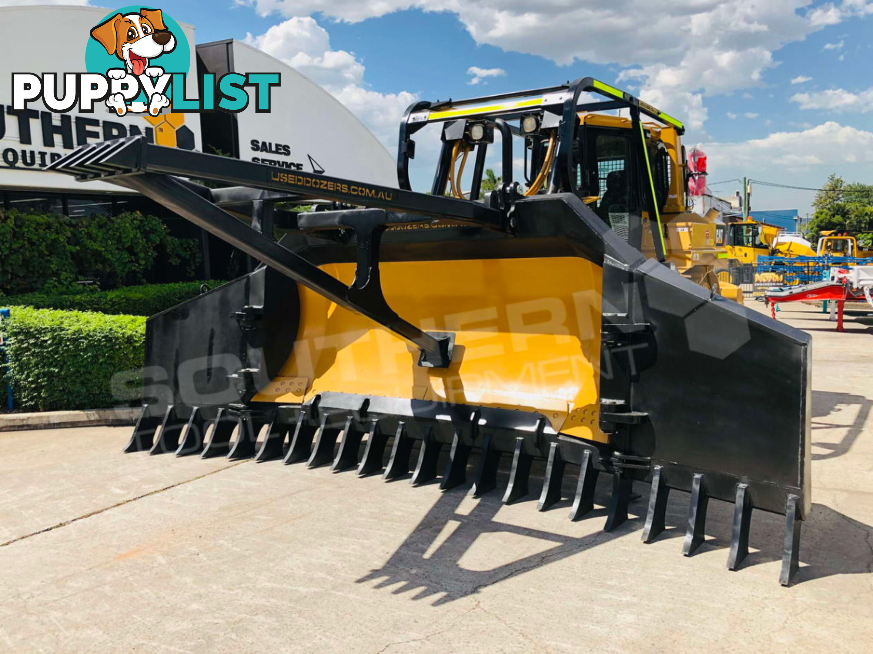 Heavy Duty Caterpillar D6T D6R Dozer Bi-Folding Stick Rake 