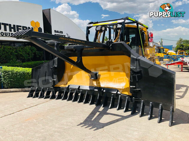 Heavy Duty Caterpillar D6T D6R Dozer Bi-Folding Stick Rake 