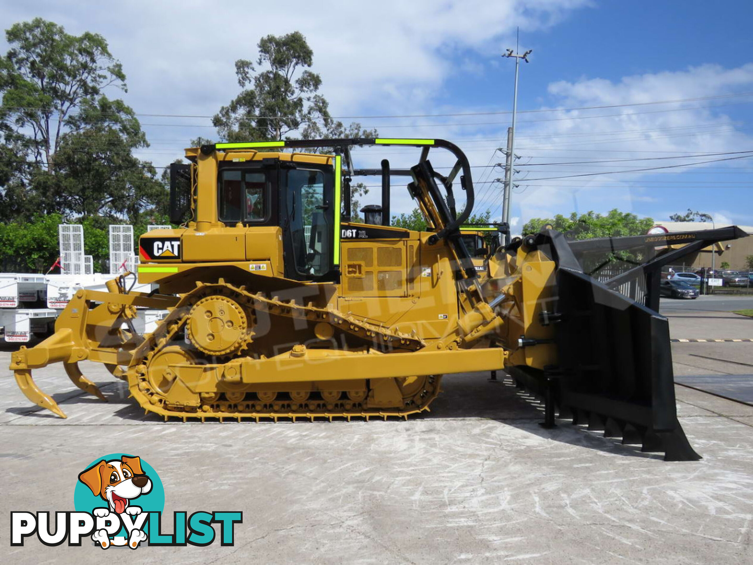 Heavy Duty Caterpillar D6T D6R Dozer Bi-Folding Stick Rake 