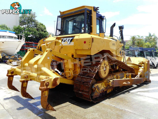 Caterpillar D6T XL Bulldozer SU Blade