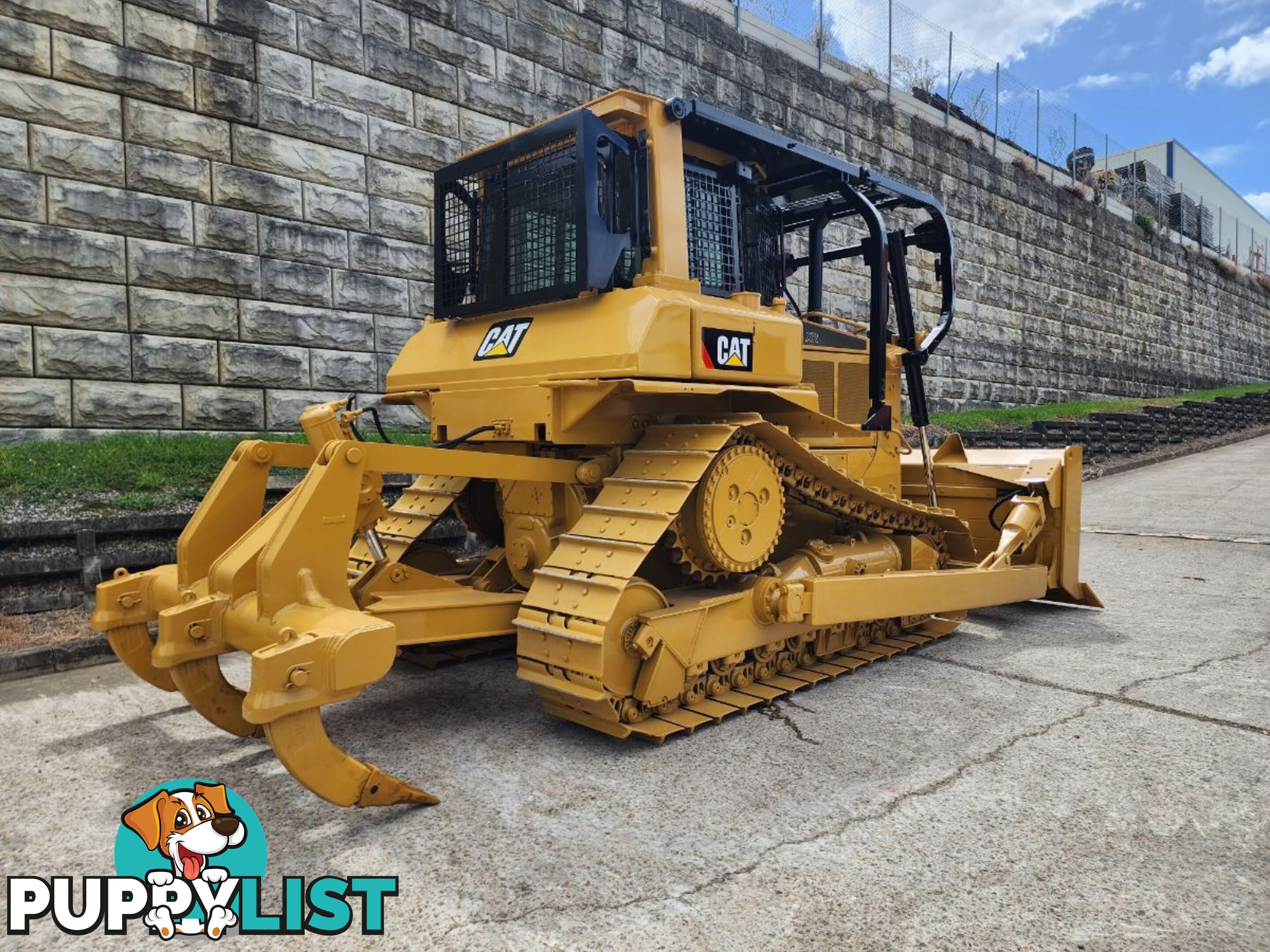 Caterpillar D6H XR Bulldozer (Stock No. 94811)