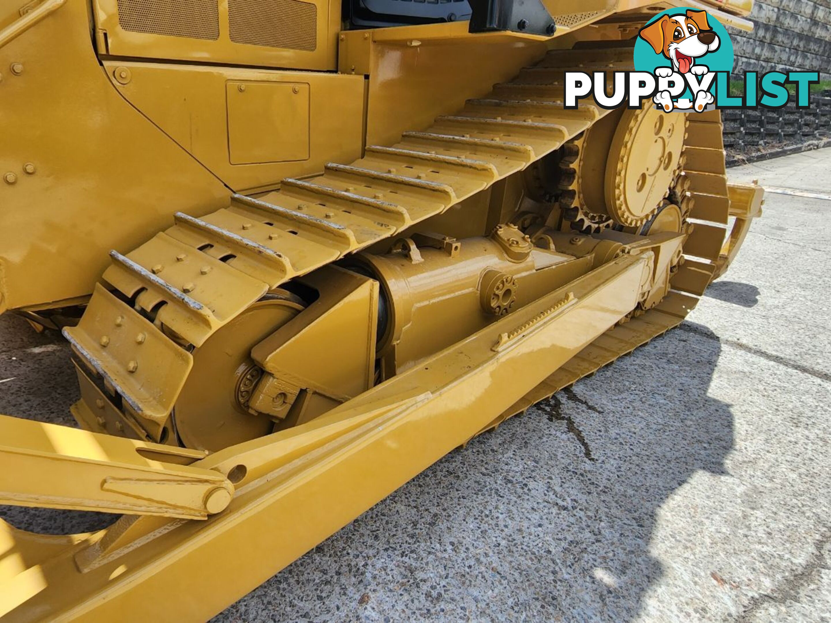 Caterpillar D6H XR Bulldozer (Stock No. 94811)