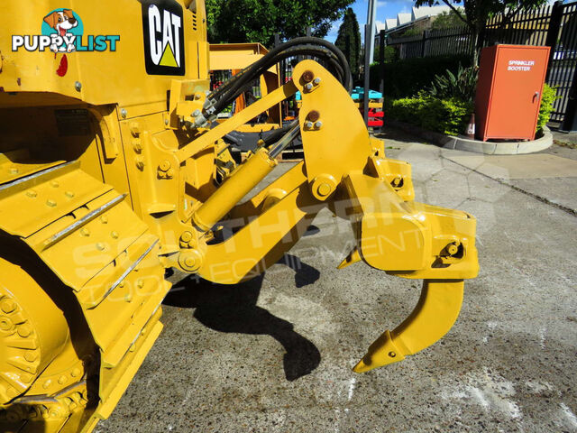 Caterpillar D4K2 XL Bulldozer (Stock No. 2276)