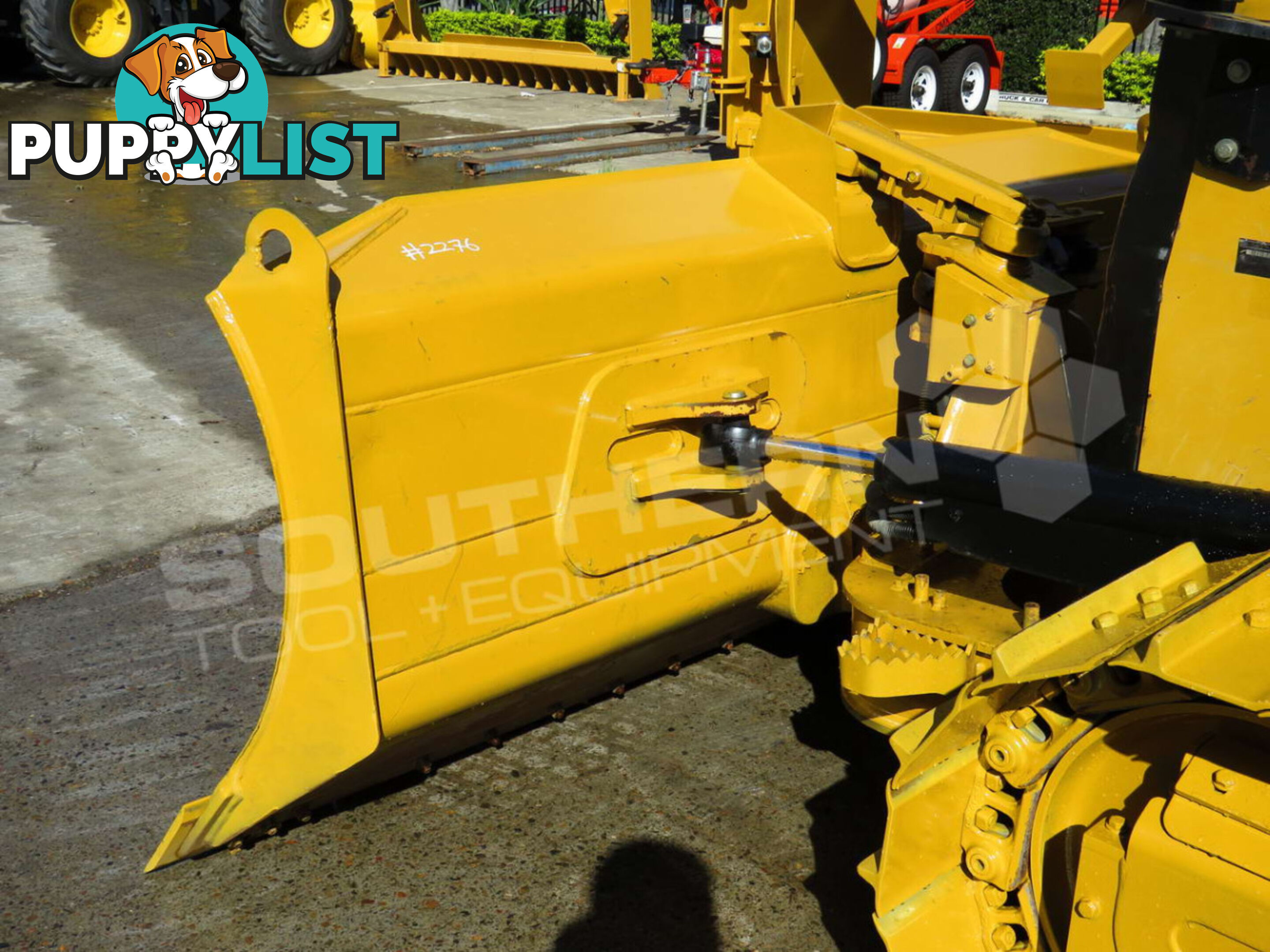 Caterpillar D4K2 XL Bulldozer (Stock No. 2276)