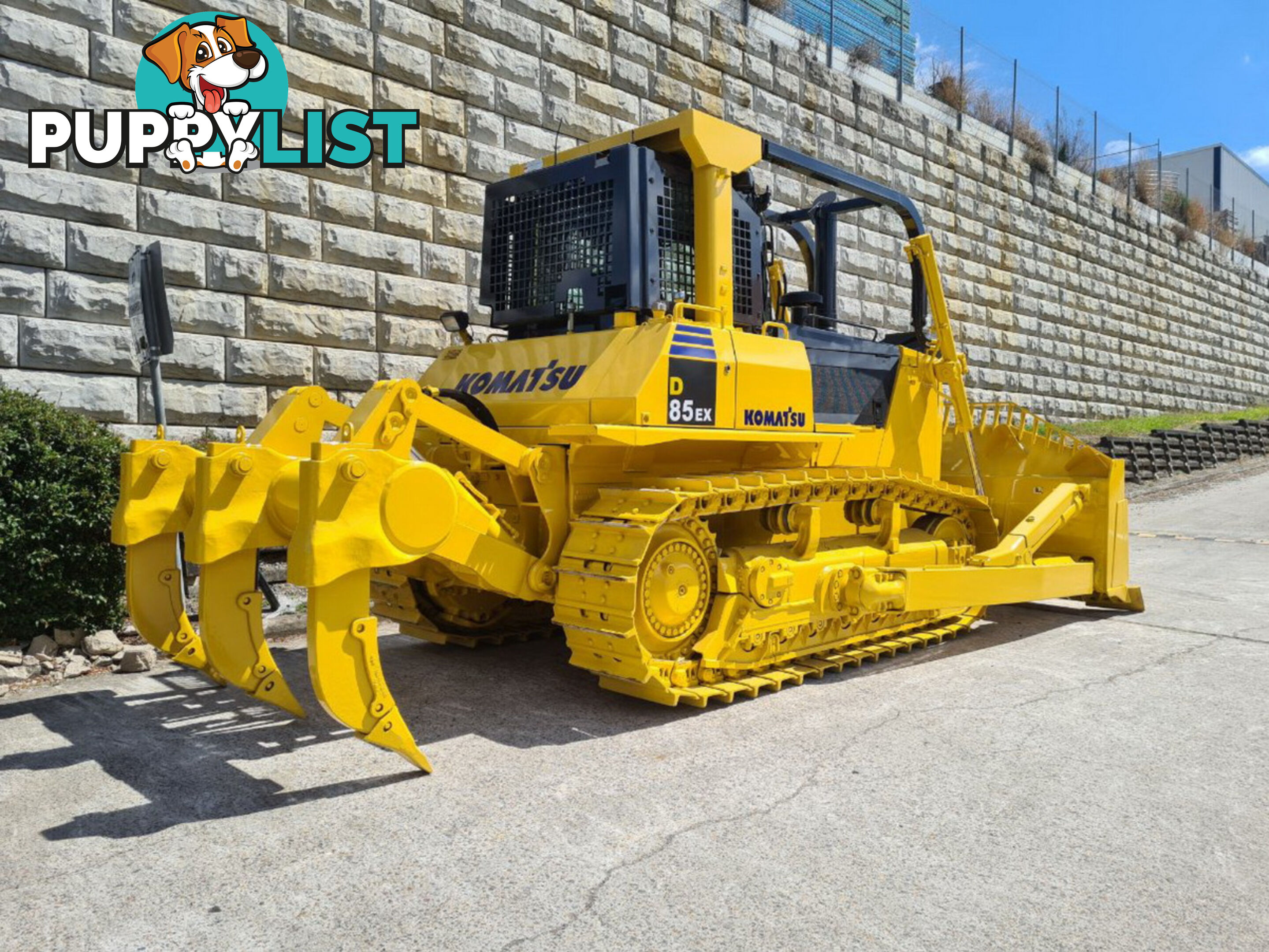 Komatsu D85EX-15E0 dozer (Stock No. 89670) 