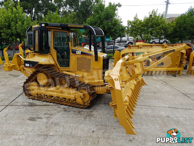 Caterpillar D5N XL Bulldozer with Drive in Stick Rake & Tree Spear 