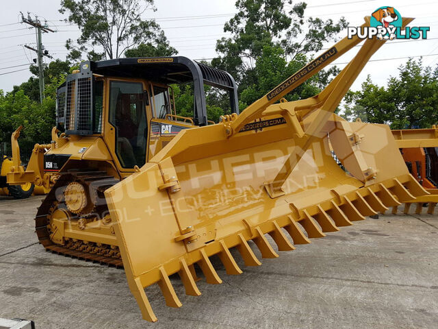 Caterpillar D5N XL Bulldozer with Drive in Stick Rake & Tree Spear 