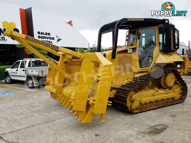 Caterpillar D5N XL Bulldozer with Drive in Stick Rake & Tree Spear 