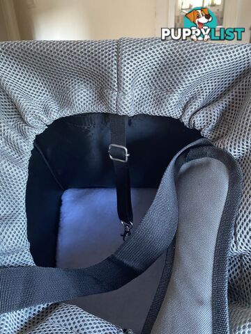 Dog/pet bike carrier