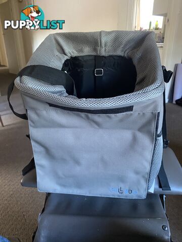 Dog/pet bike carrier