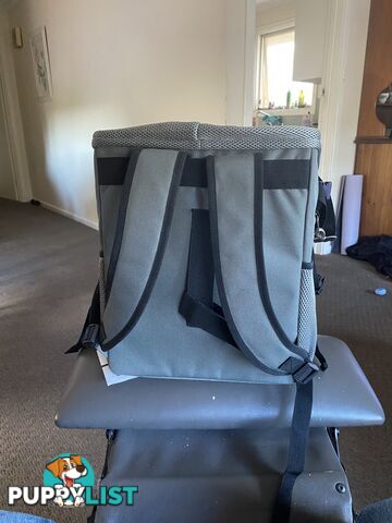 Dog/pet bike carrier