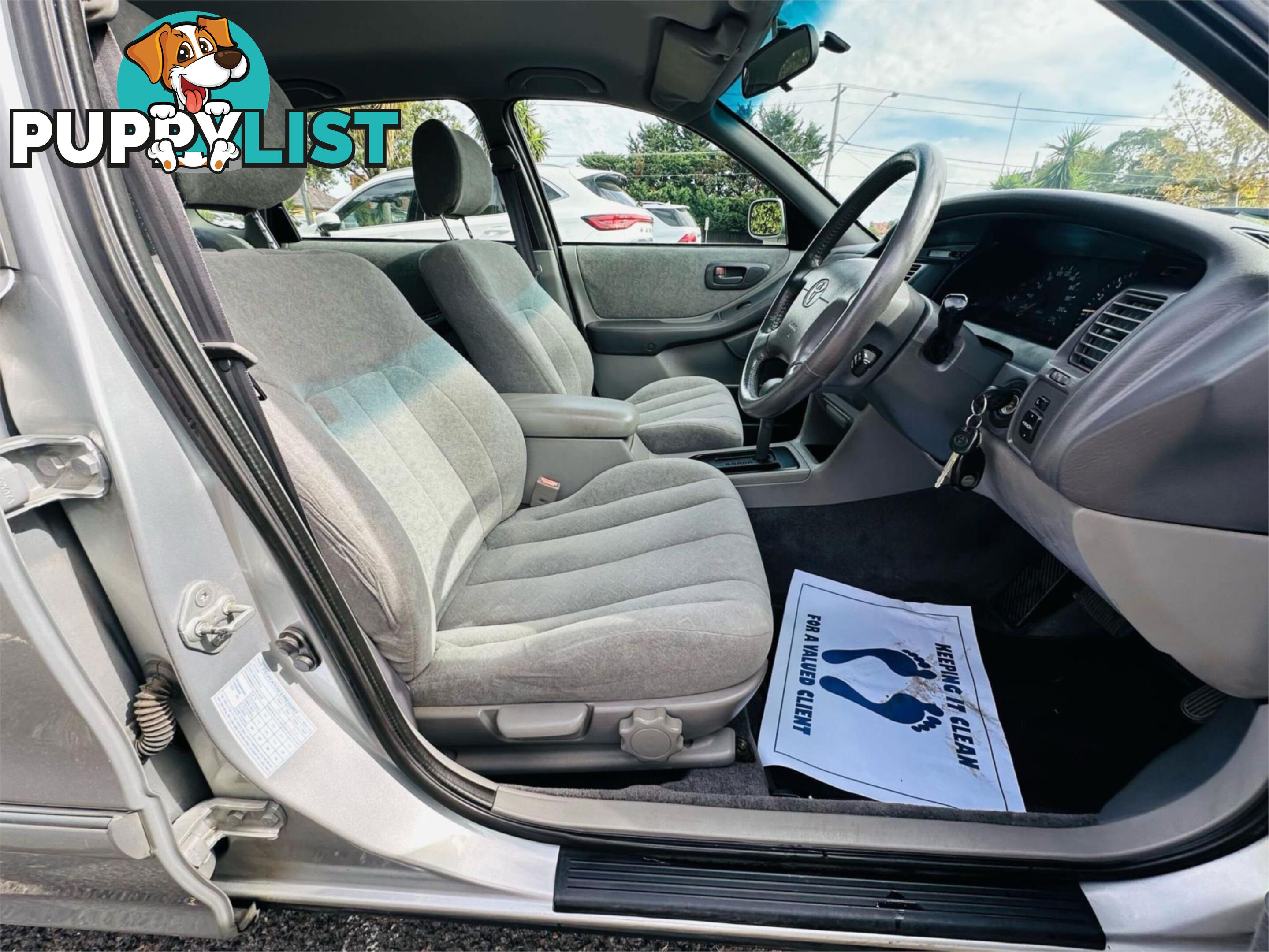 2003 TOYOTA AVALON CONQUEST  4D SEDAN
