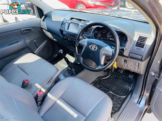 2013 TOYOTA HILUX WORKMATE  C/CHAS