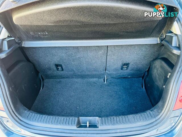 2010 MAZDA MAZDA2 NEO  5D HATCHBACK