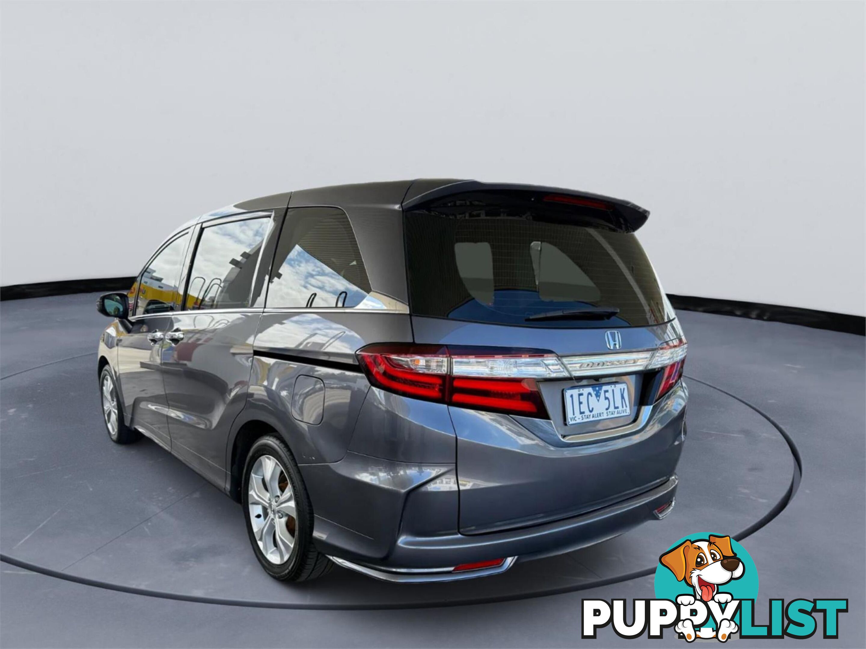 2015 HONDA ODYSSEY VTI  4D WAGON