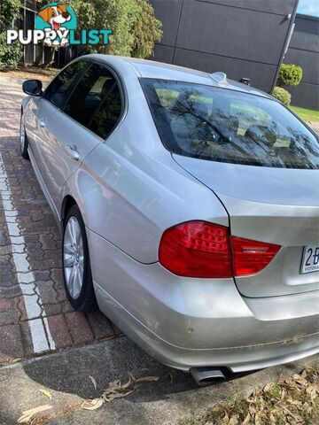 2010 BMW 3 20ILIFESTYLE  4D SEDAN