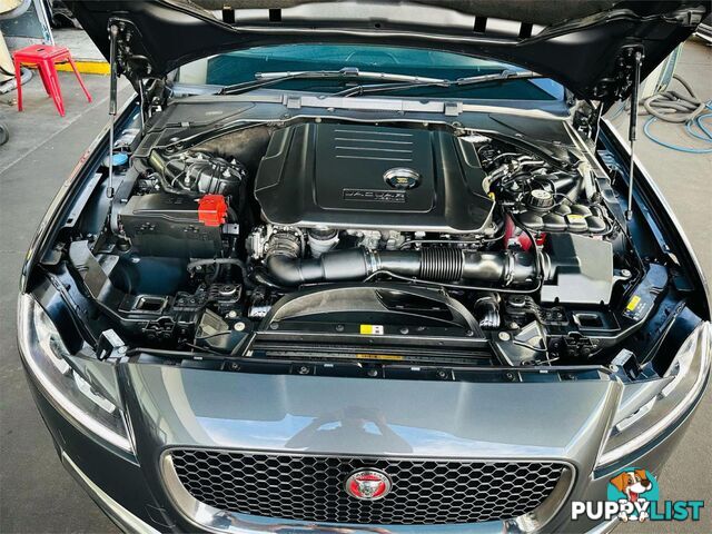 2016 JAGUAR XF 20DPRESTIGE  4D SEDAN