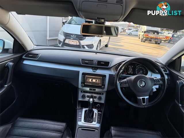 2014 VOLKSWAGEN PASSAT 130TDIHIGHLINE  4D SEDAN