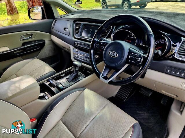 2016 KIA CARNIVAL PLATINUM  4D WAGON