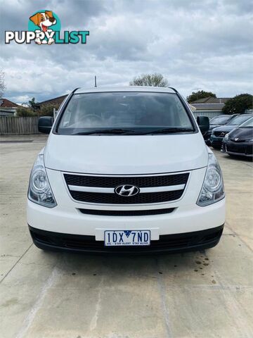 2015 HYUNDAI ILOAD   4D VAN