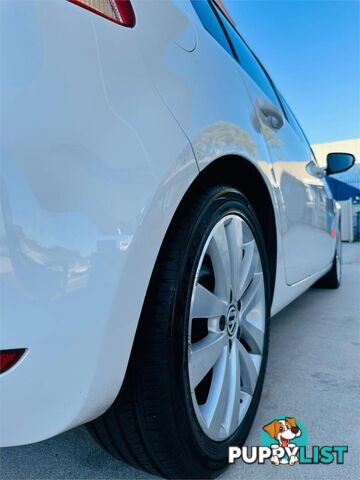 2009 VOLKSWAGEN GOLF 118TSICOMFORTLINE  5D HATCHBACK