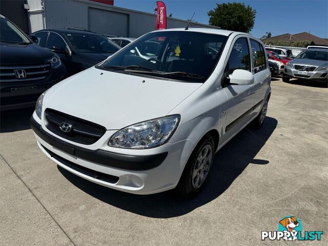 2009 HYUNDAI GETZ S  5D HATCHBACK