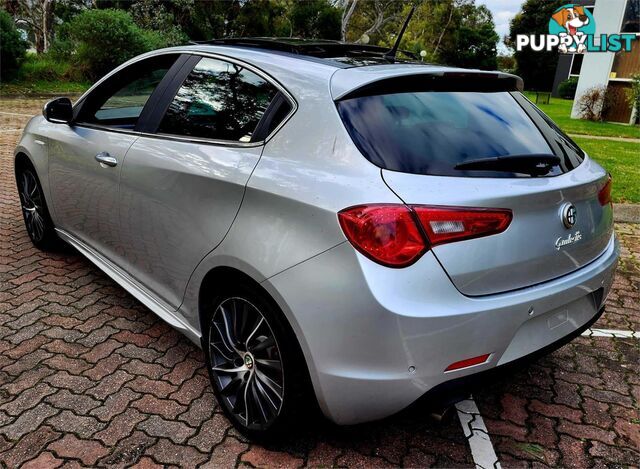 2013 ALFAROMEO GIULIETTA DISTINCTIVE  5D HATCHBACK