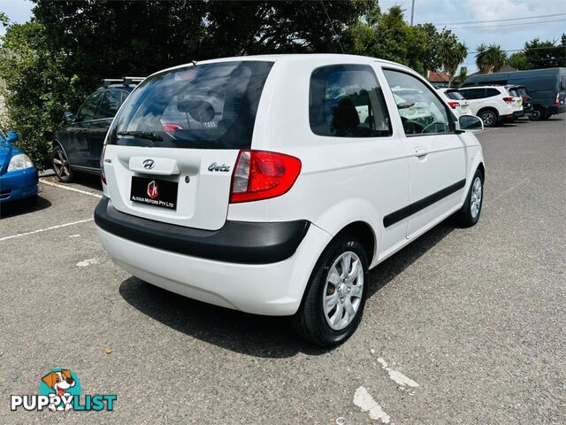 2010 HYUNDAI GETZ S  3D HATCHBACK