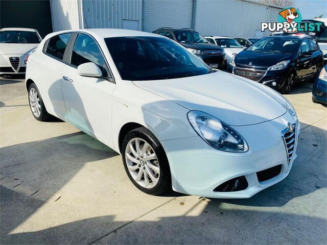 2013 ALFAROMEO GIULIETTA DISTINCTIVE  5D HATCHBACK