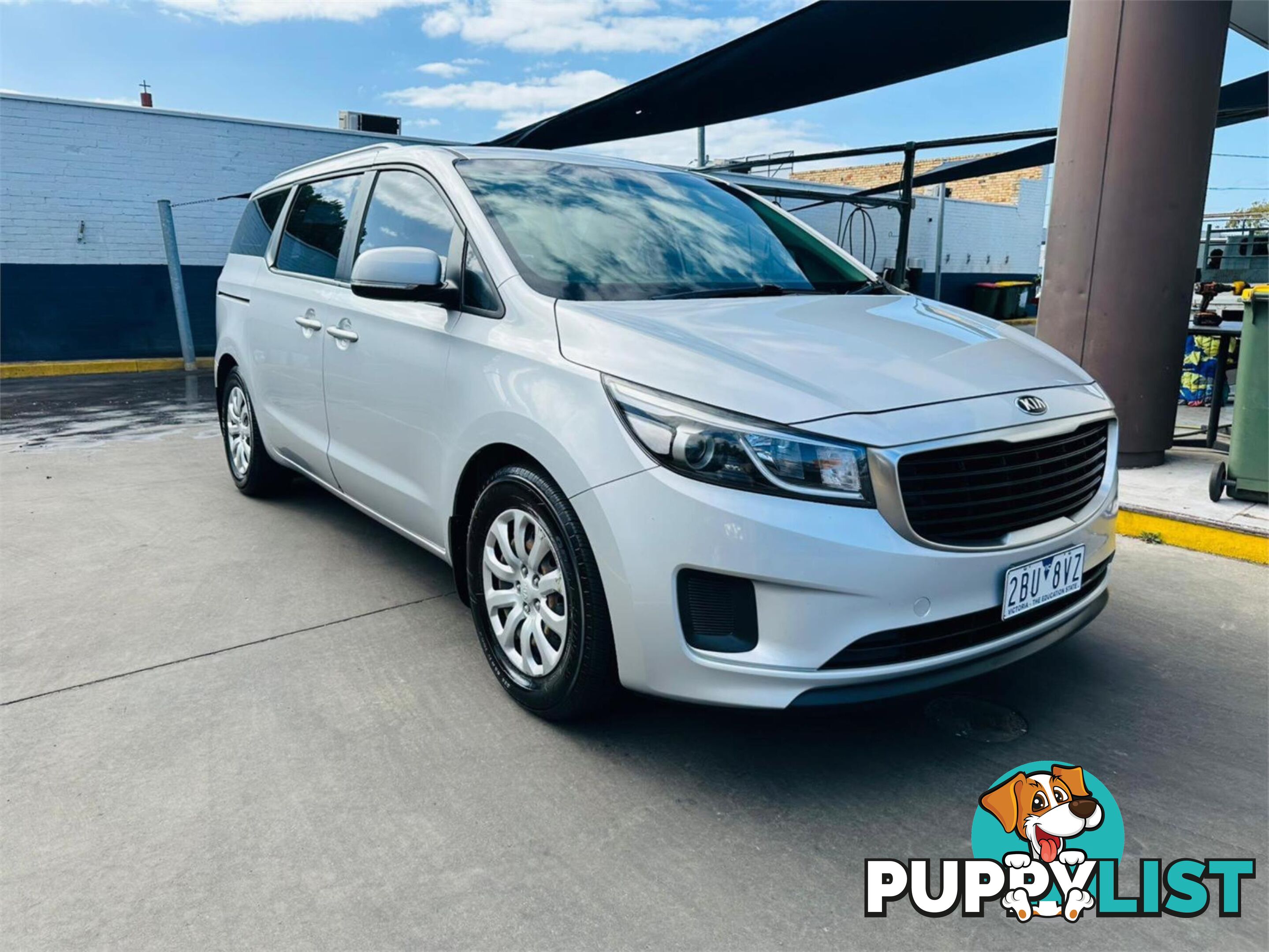 2017 KIA CARNIVAL S  4D WAGON