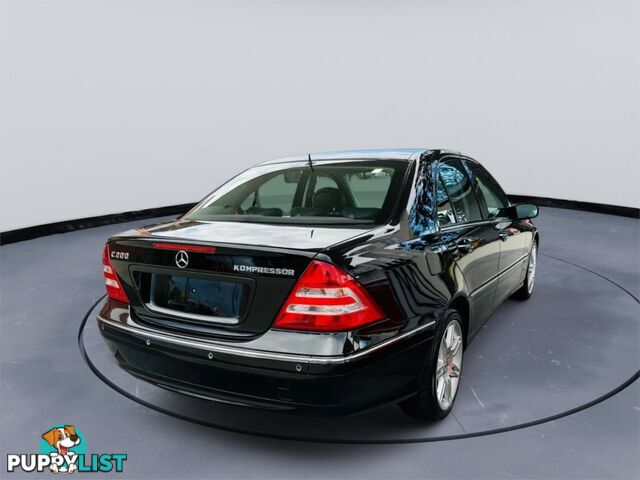 2005 MERCEDES-BENZ C200 KOMPRESSORCLASSIC  4D SEDAN