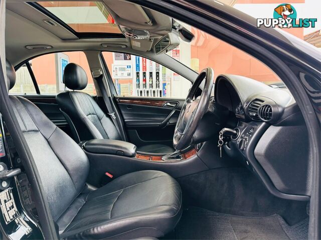 2005 MERCEDES-BENZ C200 KOMPRESSORCLASSIC  4D SEDAN