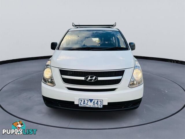 2012 HYUNDAI ILOAD   4D VAN