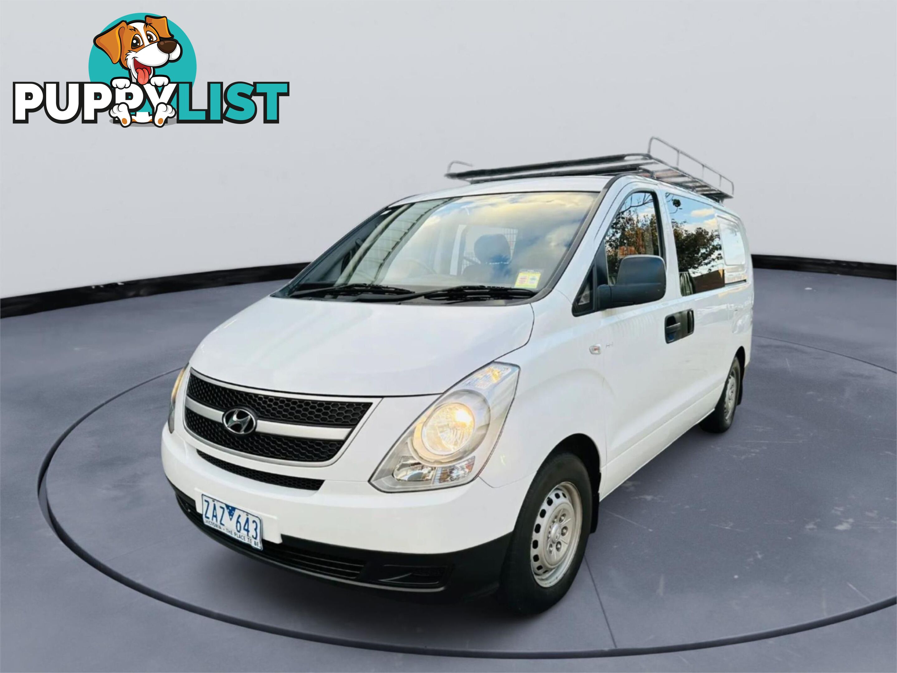 2012 HYUNDAI ILOAD   4D VAN