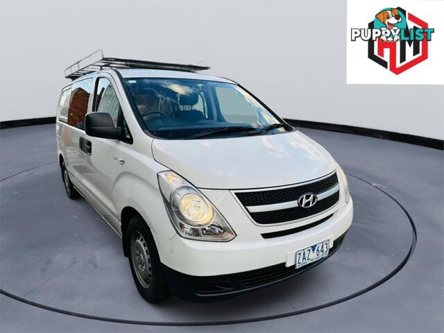 2012 HYUNDAI ILOAD   4D VAN