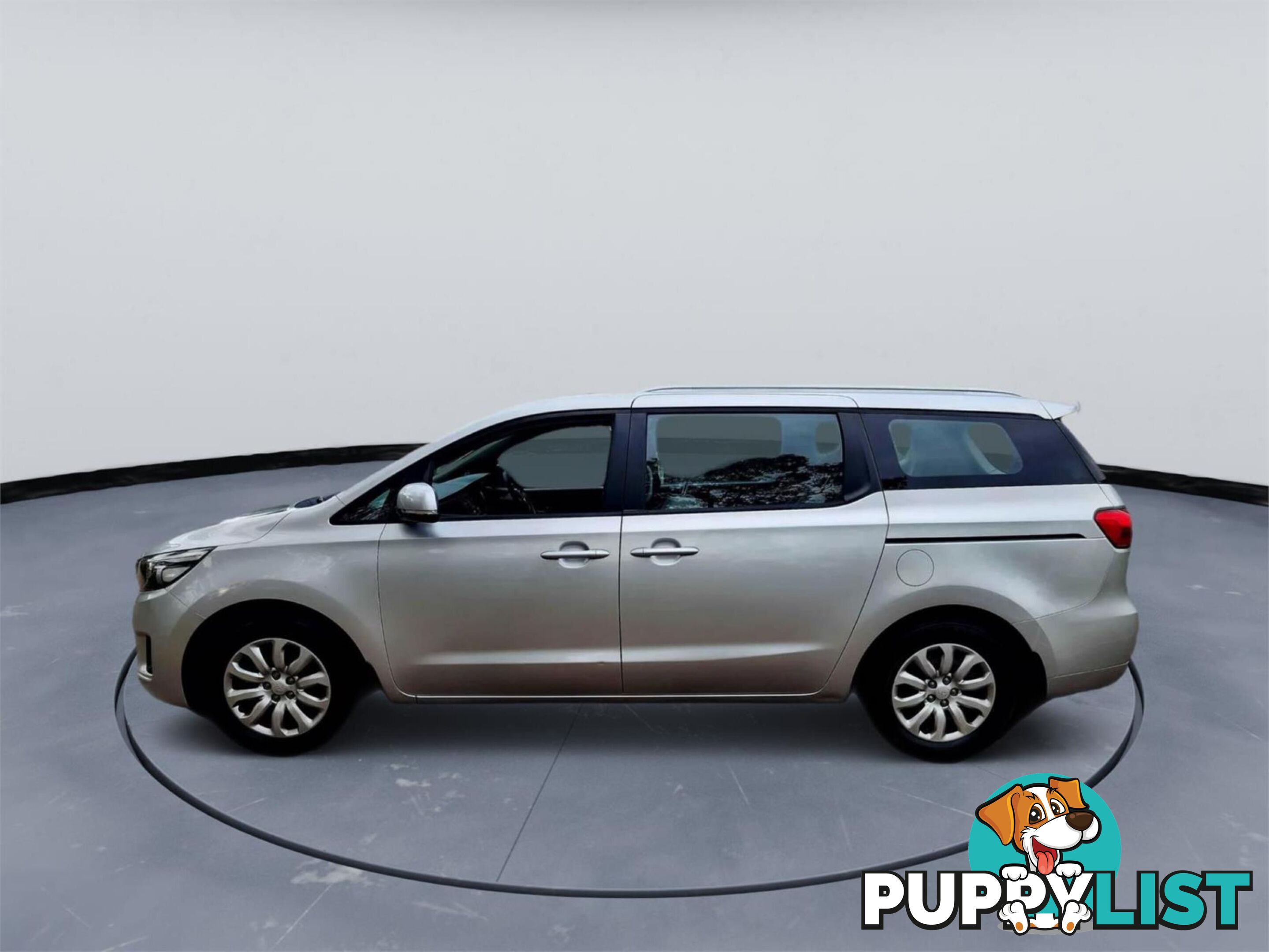 2015 KIA CARNIVAL S  4D WAGON