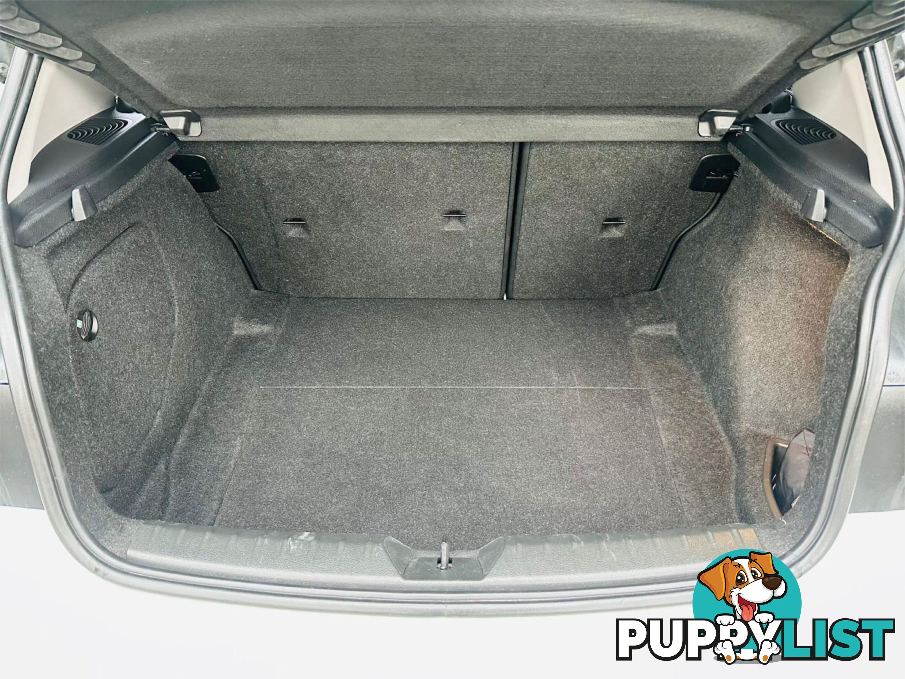 2011 BMW 1 16I  5D HATCHBACK