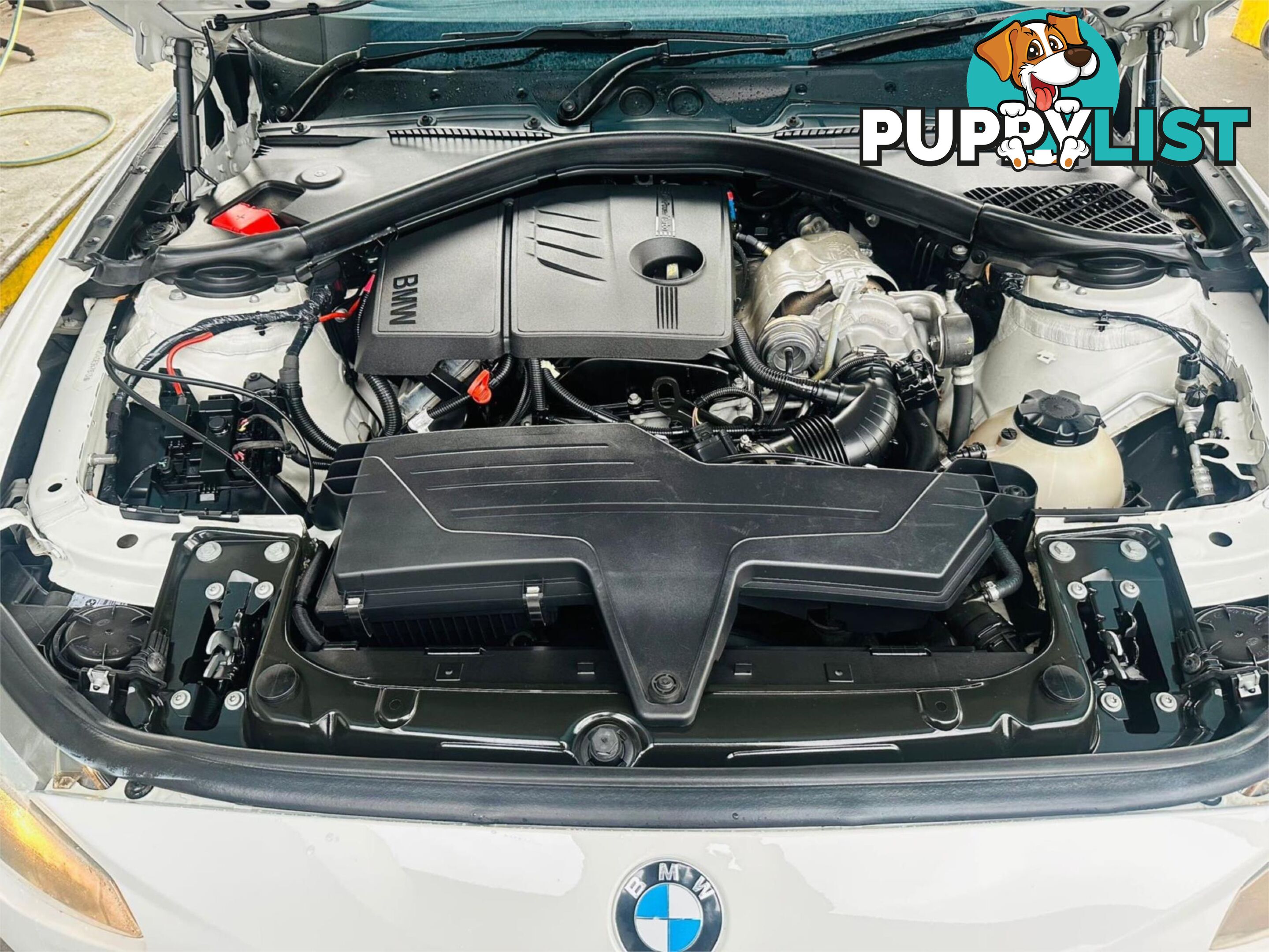 2011 BMW 1 16I  5D HATCHBACK
