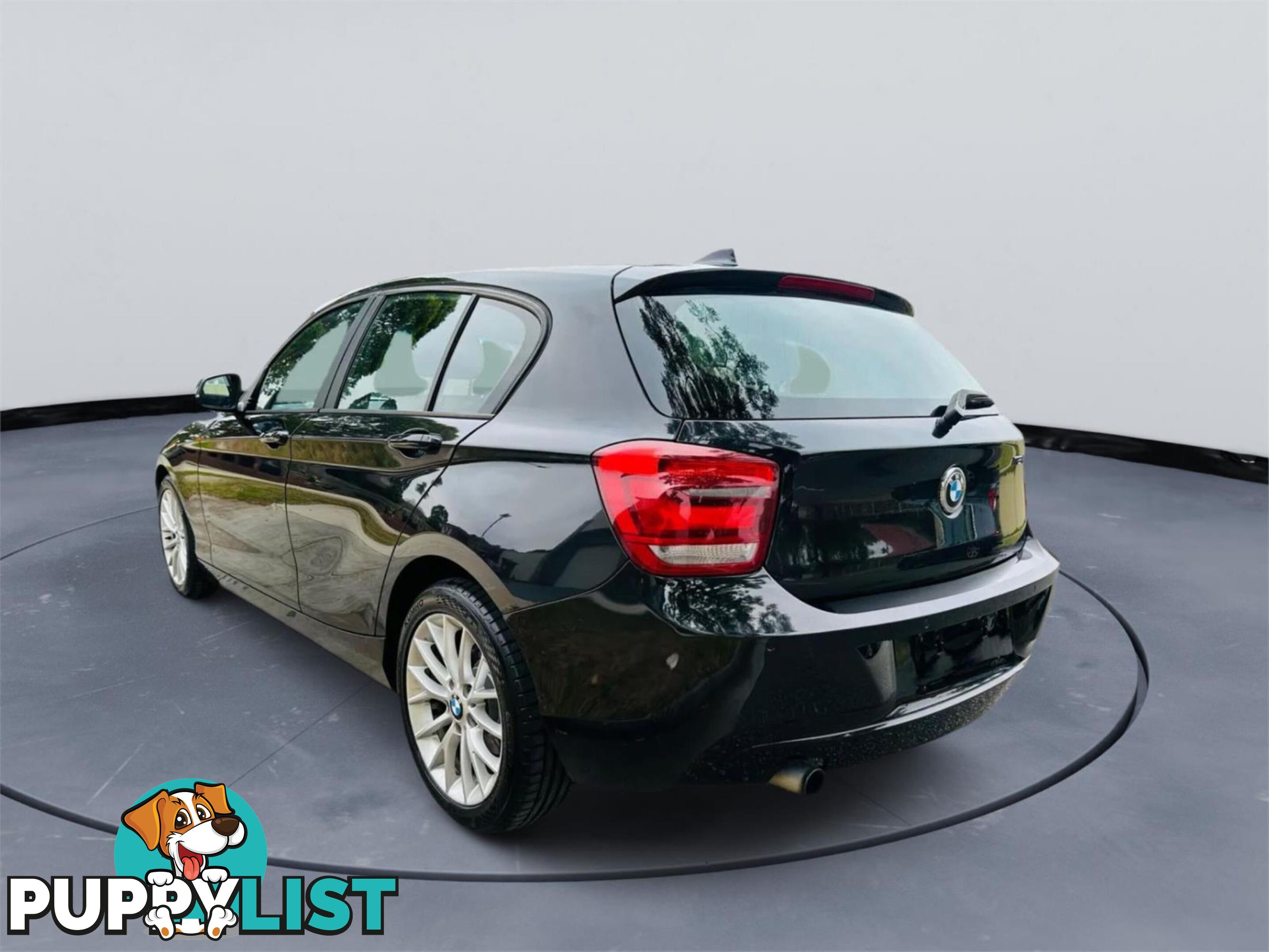 2013 BMW 1 18I  5D HATCHBACK