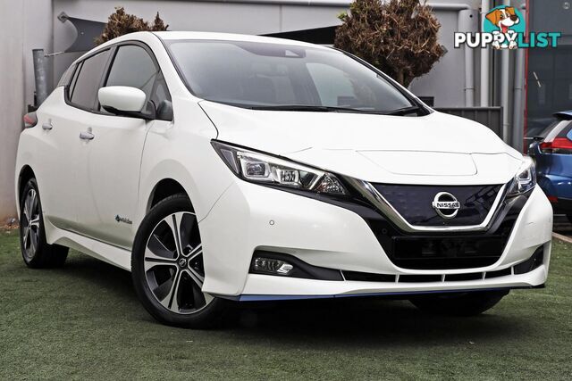2021 NISSAN LEAF  ZE1 HATCH