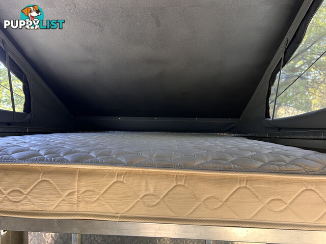 Slide on (jack-off) camper. Excellent condition.