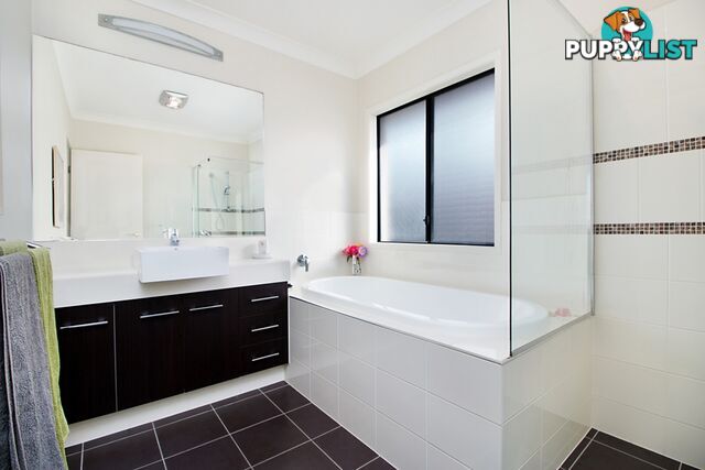 25 Newcastle Drive Pottsville NSW 2489