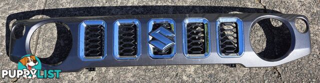 grey and chrome Grille Genuine Suits Suzuki Jimny JB74 2018