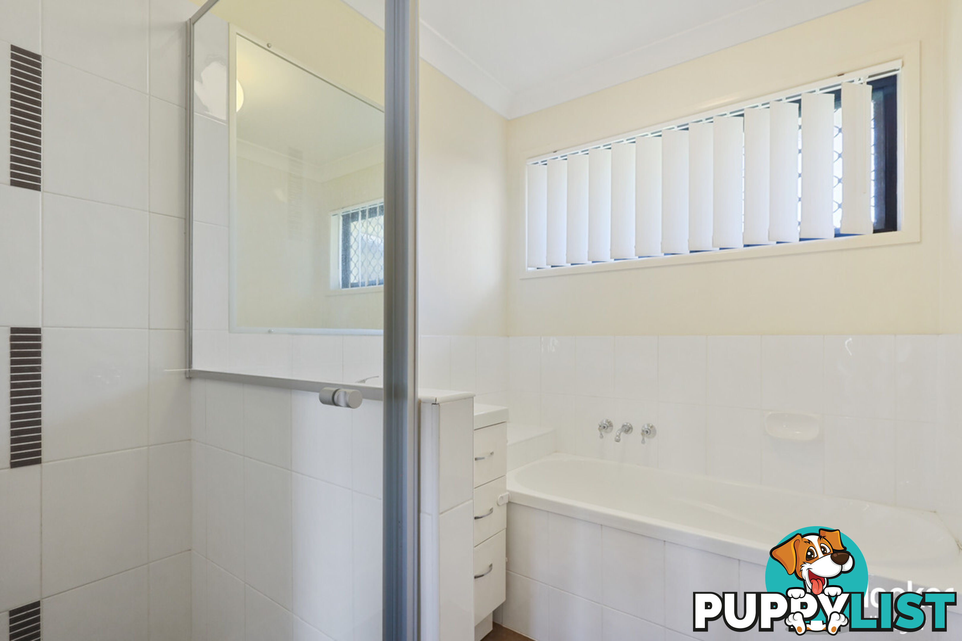 1/20 Fairlie Court KALLANGUR QLD 4503