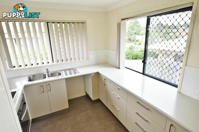 1/20 Fairlie Court KALLANGUR QLD 4503