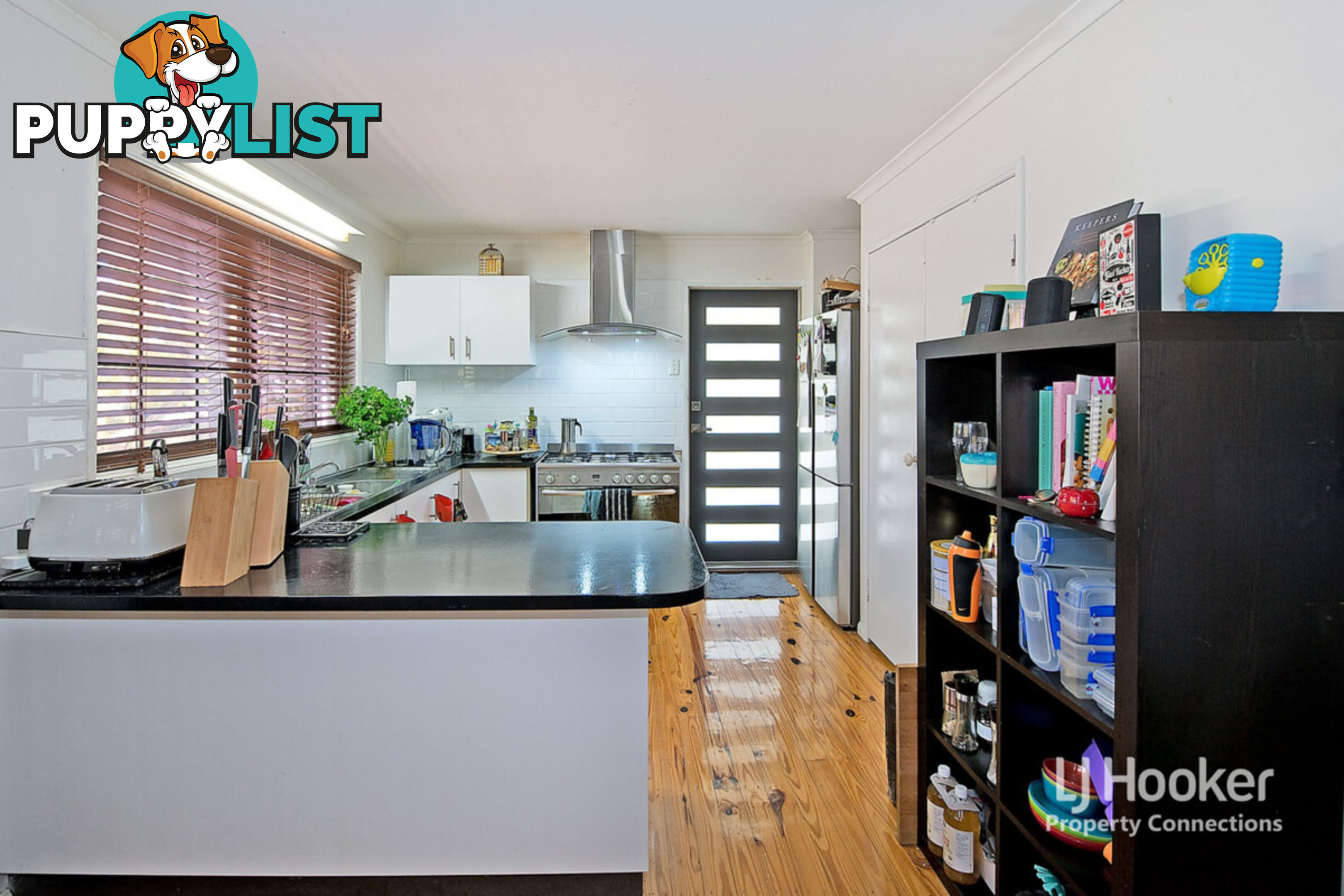 9 Stuart Court KALLANGUR QLD 4503