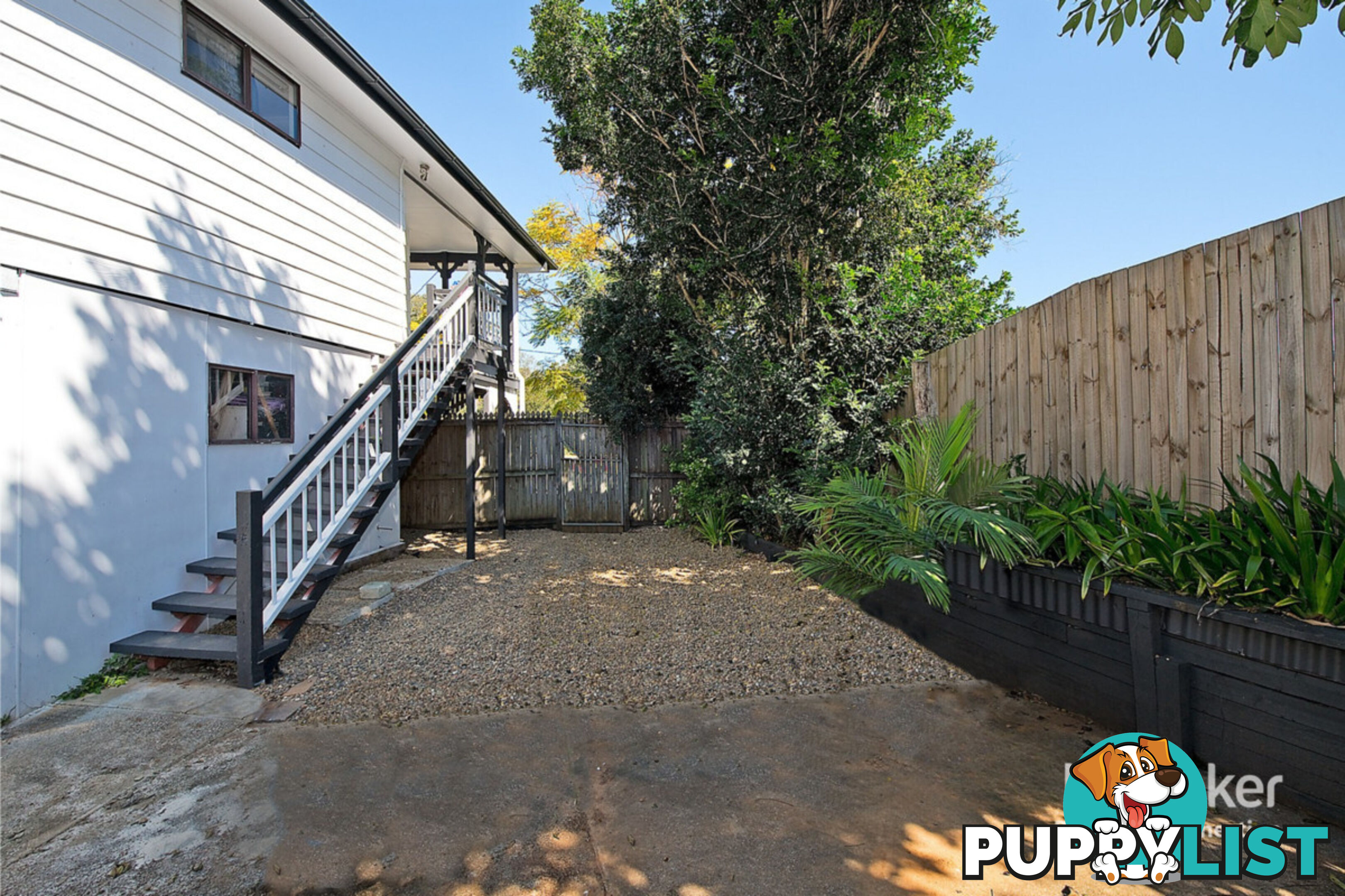 9 Stuart Court KALLANGUR QLD 4503