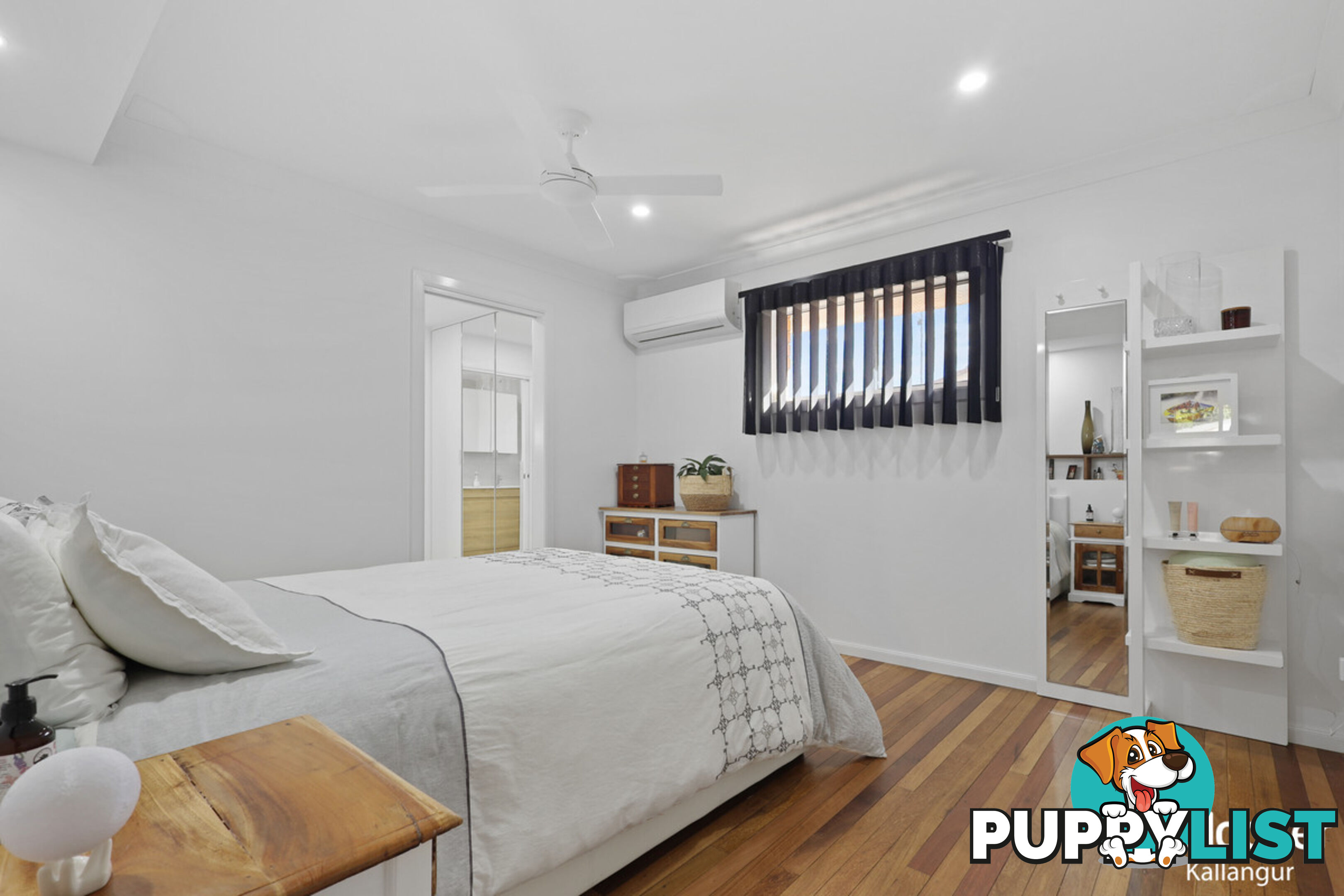 1 Crest Street KALLANGUR QLD 4503