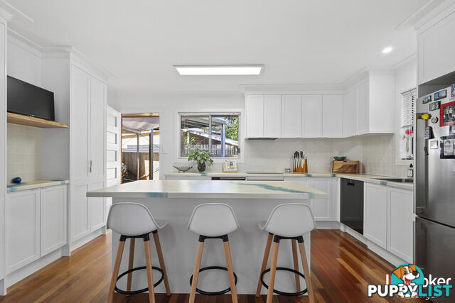 1 Crest Street KALLANGUR QLD 4503