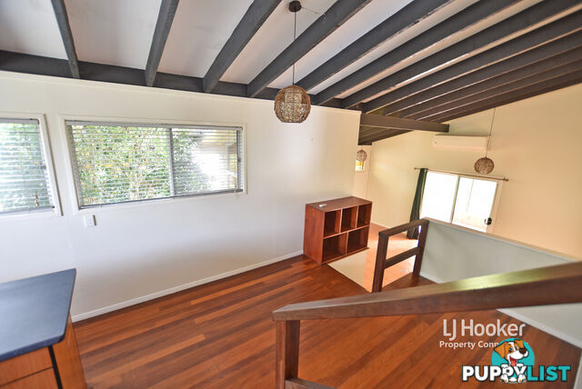 4 Loowa Street KALLANGUR QLD 4503
